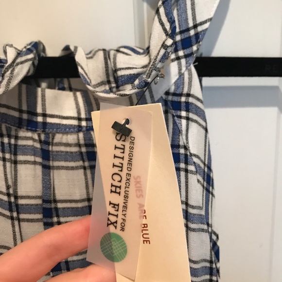 Stitch fix NWT Kon halter top - Picture 5 of 7